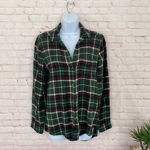 American Eagle  AHH-MAZINGLY SOFT Boyfriend fit plaid flannel SZ small Petite